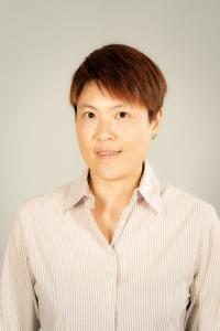 angelina chin headshot